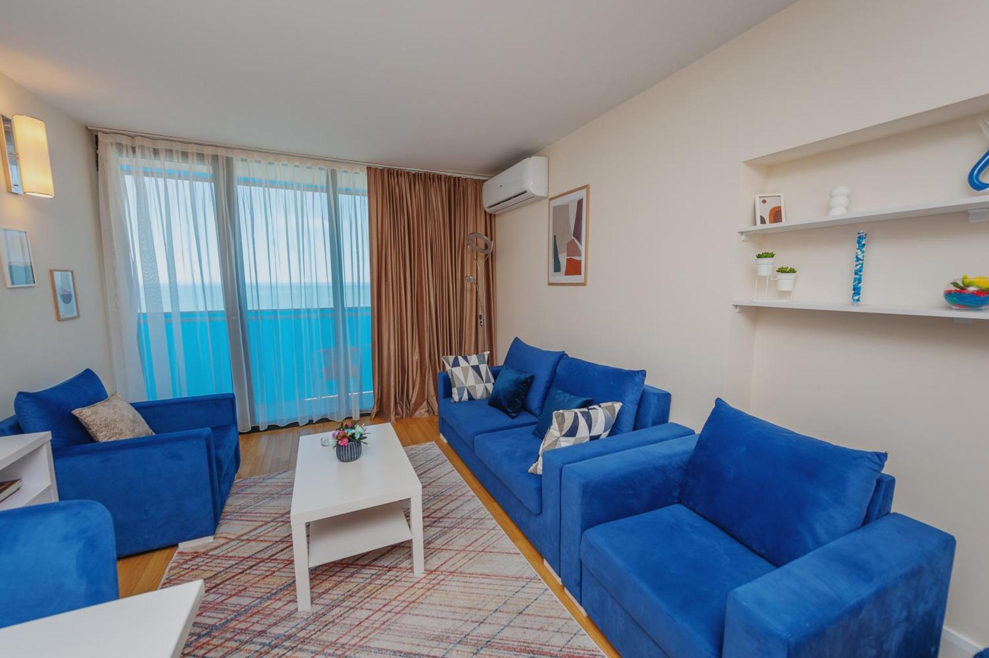Orbi City Luxury Towers Aparthotel Batumi Esterno foto