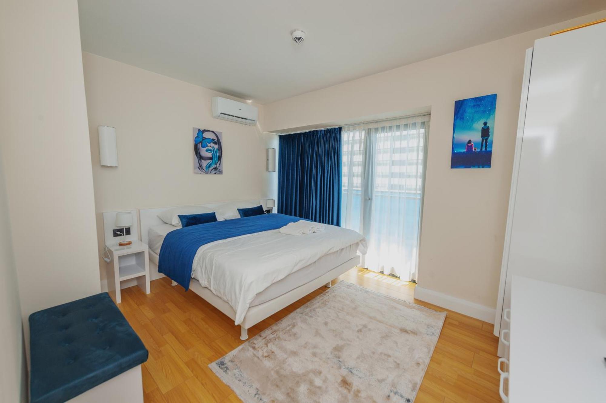 Orbi City Luxury Towers Aparthotel Batumi Esterno foto